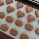 ハロウィンやバレンタインに！ココアの型抜きクッキー